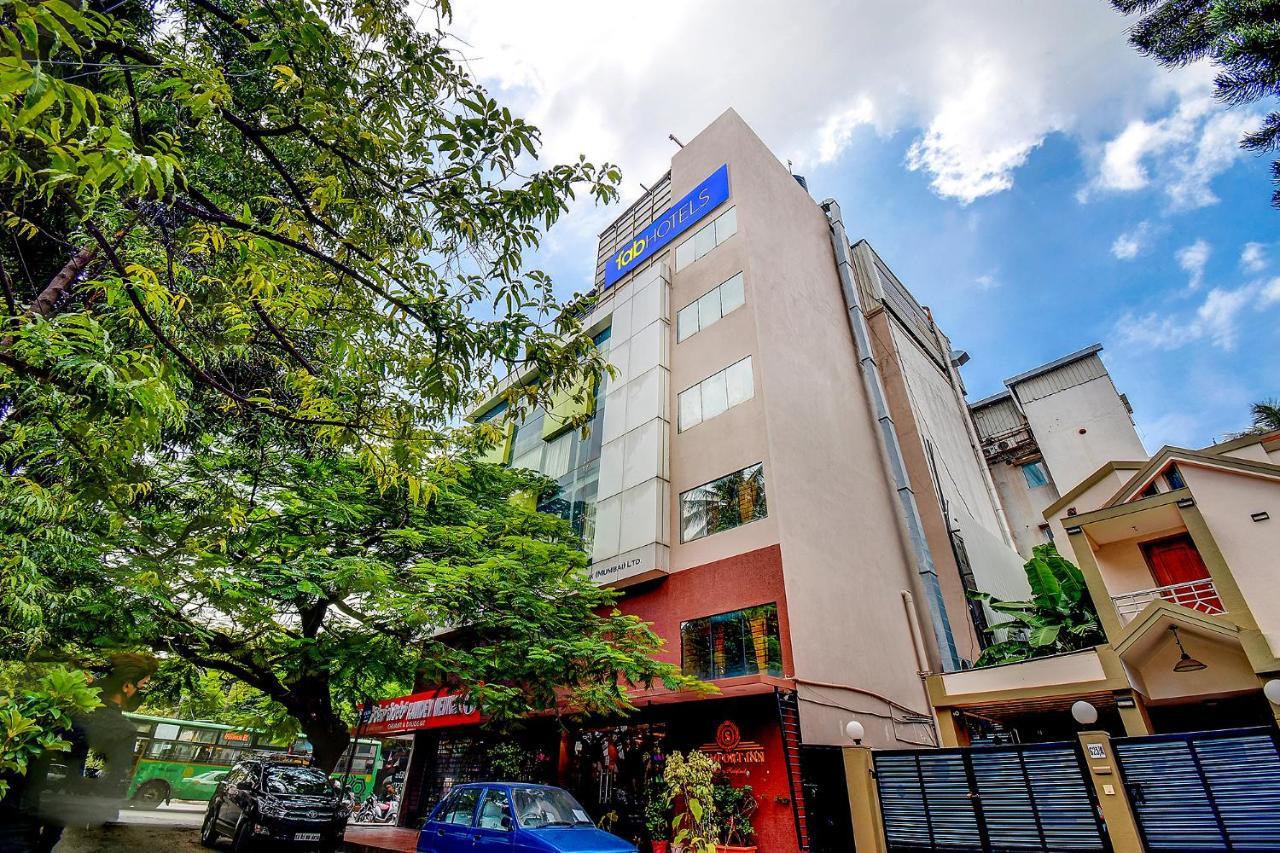 Fabhotel S Comfort Inn - Indiranagar 벵갈루루 외부 사진